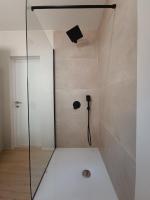 Postel nebo postele na pokoji v ubytování La La Lalic house