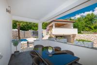 Balkón alebo terasa v ubytovaní Villa Talia in Imotski, private pool