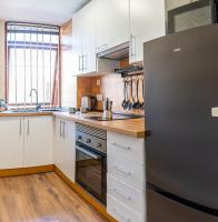 Kuchyňa alebo kuchynka v ubytovaní Nogalera Soul, City Center Apartment BY NAMASTE ELITE