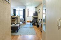 Televízia a/alebo spoločenská miestnosť v ubytovaní Nogalera Soul, City Center Apartment BY NAMASTE ELITE