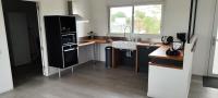 Kuchnia lub aneks kuchenny w obiekcie Saint Côme Beach House