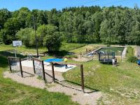 Bazén v ubytování Pension Lesná nebo v jeho okolí