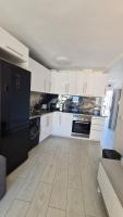 Kuchyňa alebo kuchynka v ubytovaní Apartamento Acacias IV 5 IF Benidorm
