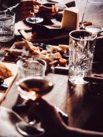 Jídlo v hotelu nebo okolí