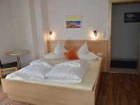 Posteľ alebo postele v izbe v ubytovaní Apartment Apart Garni Wachter-1 by Interhome