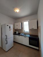 Kuchyň nebo kuchyňský kout v ubytování Apartments Maris