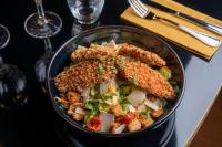 Jídlo v hotelu nebo okolí