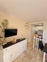 Kuchyň nebo kuchyňský kout v ubytování Apartament CALETA