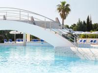 Bazén v ubytování Bluesun Holiday Village Bonaca - Full Board Plus nebo v jeho okolí