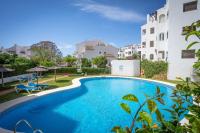 Bazén v ubytování 24 Rooftop terrace sea views golf Duquesa Manilva Andalusia nebo v jeho okolí
