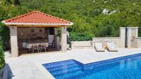 Bazén v ubytovaní Country Home Močilo, Zagvozd alebo v jeho blízkosti
