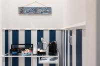 Príslušenstvo na prípravu kávy alebo čaju v ubytovaní B&B Sapore di Mare nel Blu