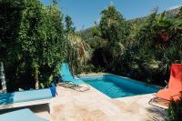 Bazén v ubytovaní Villa Tropica, total privacy, tropical garden and private pool alebo v jeho blízkosti