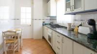 Kuchyň nebo kuchyňský kout v ubytování Home Victoria Playa Málaga