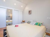 Łóżko lub łóżka w pokoju w obiekcie Holiday Home Mon Amour by Interhome