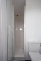 Ein Badezimmer in der Unterkunft studio trankil coeur d&#39;Ancenis - balcons d&#39;Ancenis