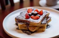 Jídlo v hotelu nebo okolí