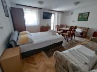 Posteľ alebo postele v izbe v ubytovaní Panaramico Superior Apartments LILI with Sea view in Dramalj