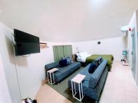 Dome Planet Ocean's Seven / Vacation STAY 73132にあるテレビまたはエンターテインメントセンター