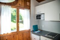A kitchen or kitchenette at Gaztainuzketa Mendi Etxeak