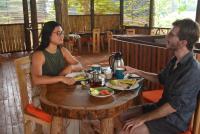 Jídlo v hostelu nebo okolí