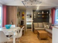 Część wypoczynkowa w obiekcie Mobil Home Valras Plage