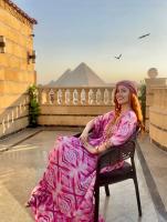 Hosté ubytování Crowne Pyramids View inn