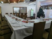 Εστιατόριο ή άλλο μέρος για φαγητό στο Комплекс Сборяна