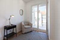 Posezení v ubytování FLH Penha França Art Apartment