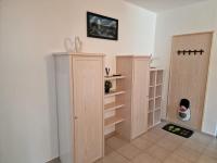 TV a/nebo společenská místnost v ubytování Apartmán U Petra