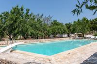 The swimming pool at or close to Masseria Bel Cortile - Ostuni