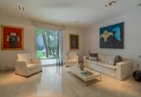 A seating area at Casa dell'Arte Hotel of Arts & Leisure