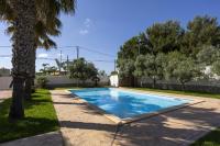 The swimming pool at or close to La Perla Di Mare - Gemma