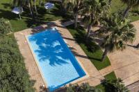 The swimming pool at or close to La Perla Di Mare - Gemma