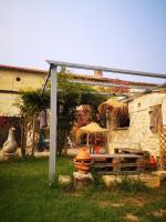 Vonkajšia záhrada v ubytovaní Maison de campagne proche Libourne