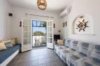 Posedenie v ubytovaní Aigaiou Avra Apartments