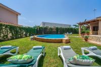 Bazén v ubytovaní Ideal Property Mallorca - Rosas 28 alebo v jeho blízkosti