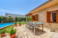 Bazén v ubytovaní Ideal Property Mallorca - Rosas 28 alebo v jeho blízkosti