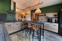 Kuchnia lub aneks kuchenny w obiekcie Granit'Home