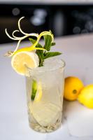 Nápoje v ubytování Trafford Hall Hotel Manchester, A Brilliant Hotels Collection