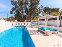 Bazén v ubytování VH Costa Blanca - APARTAMENTO MARTA BEACH 2 nebo v jeho okolí
