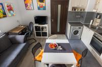 Kuchyň nebo kuchyňský kout v ubytování Vera by RV Apartments