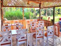 Restaurace v ubytování Tetebatu Hostel