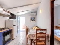 Kuchnia lub aneks kuchenny w obiekcie Apartment Romantika-1 by Interhome