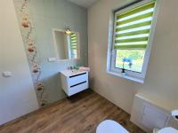 Kúpeľňa v ubytovaní Holiday Home Zagroda nad Krutynią by Interhome