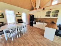 Kuchyňa alebo kuchynka v ubytovaní Holiday Home Zagroda nad Krutynią by Interhome