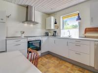 Kuchyň nebo kuchyňský kout v ubytování Holiday Home Eberg - 2-8km from the sea by Interhome
