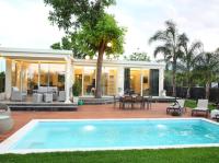 The swimming pool at or close to T Villa