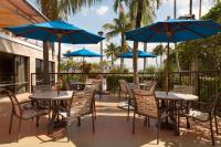 Hampton Inn Miami-Airport Westにあるバルコニーまたはテラス