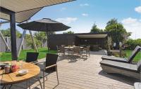 Patio nebo venkovní prostory v ubytování Cozy Home In Otterup With Wifi
